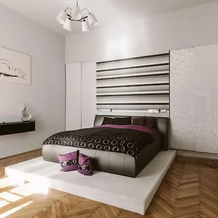 Lovely Purplish Heart Of The Apartamento